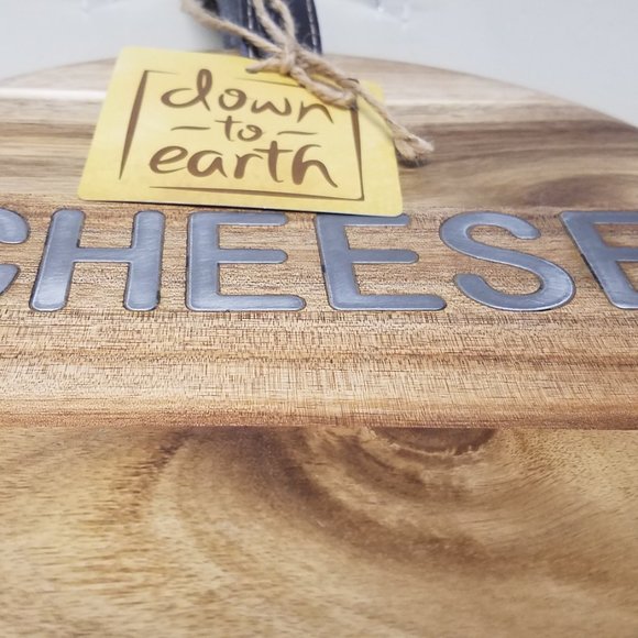 Wooden Acacia 10" Charcuterie Board / Trivet Serveware - Picture 2 of 9